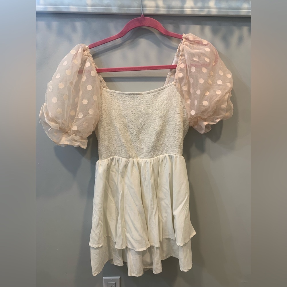 Entro Women’s  pink puff sleeve and white romper size L